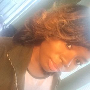 Meet your Posher, Shawnay